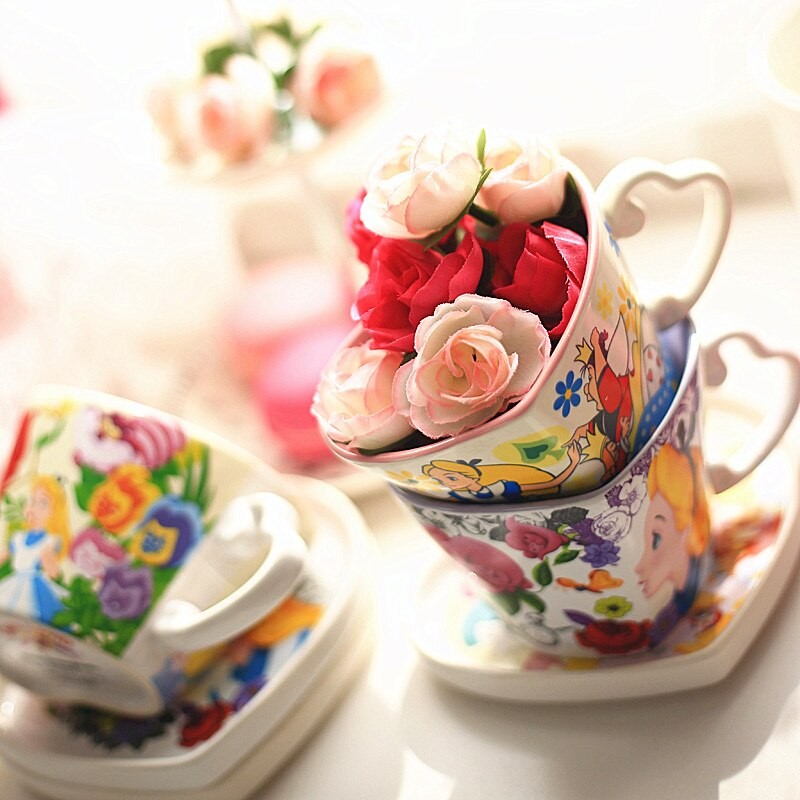 Ceramic cup set